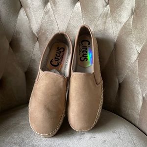 Espadrilles , Circus by Sam Edelman tan sz 7.5